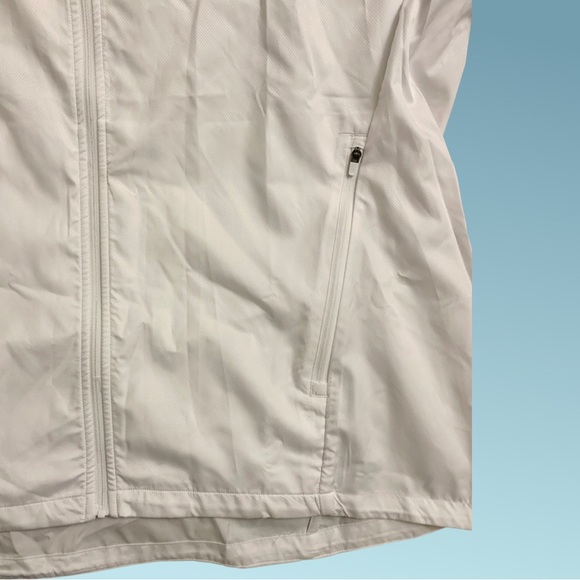 Brand New w tags! 🔥 ADIDAS MARATHON 3-STRIPES RUNNING JACKET - Picture 5 of 9